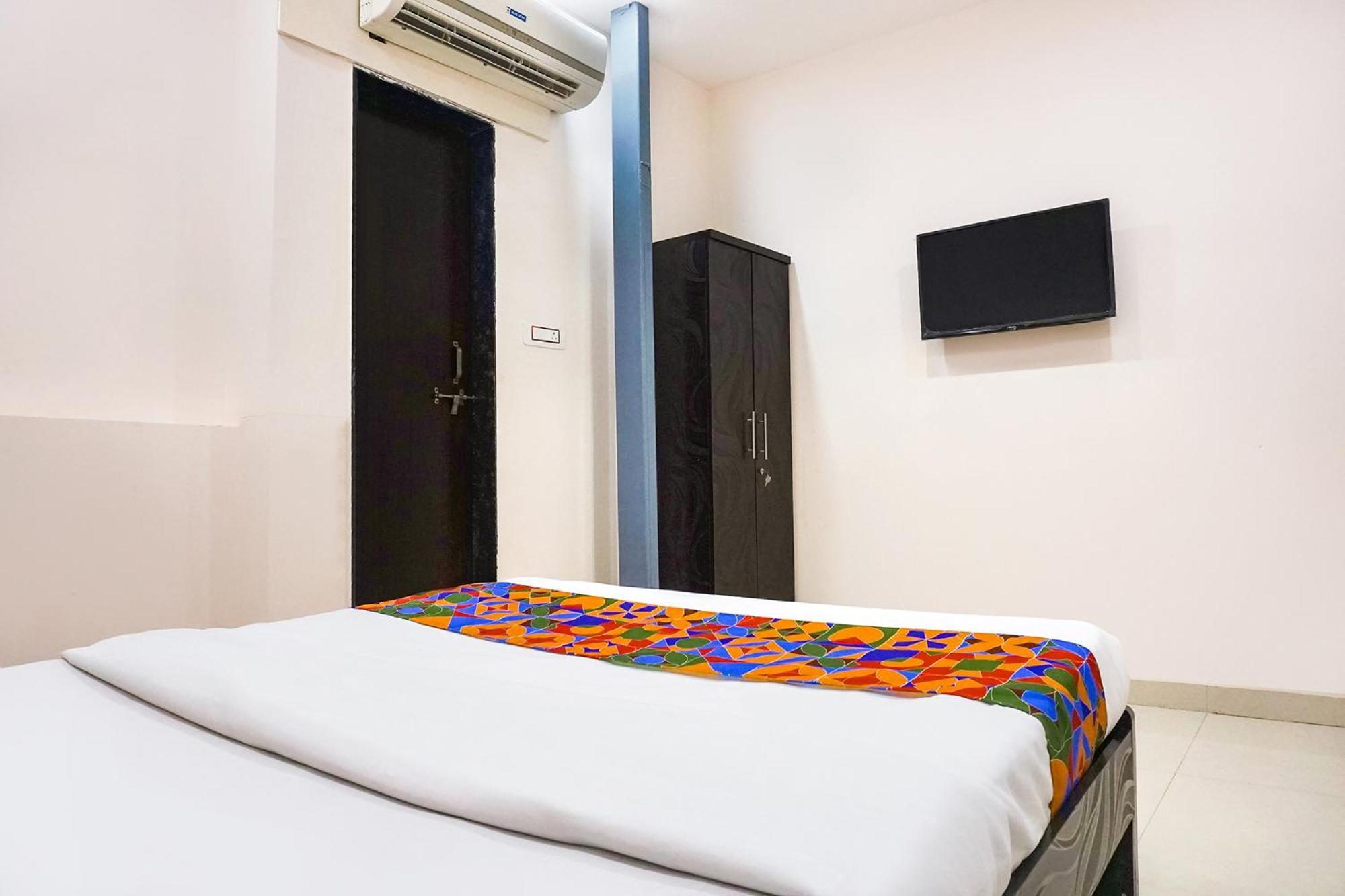 Fabhotel Rachana Residency - Nr Shivaji Nagar Metro Station Púna Exteriér fotografie